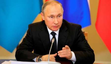 Путин поручил проиндексировать пенсии военным пенсионерам с 1 января 2018 года